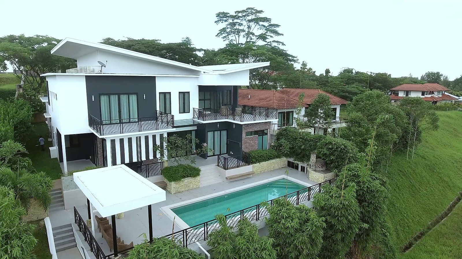 Villa Helang in Ledang Heights